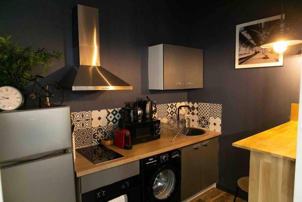 Loft De Courcaille - Balneo - Free Parking - Wifi Leilighet Orléans Eksteriør bilde